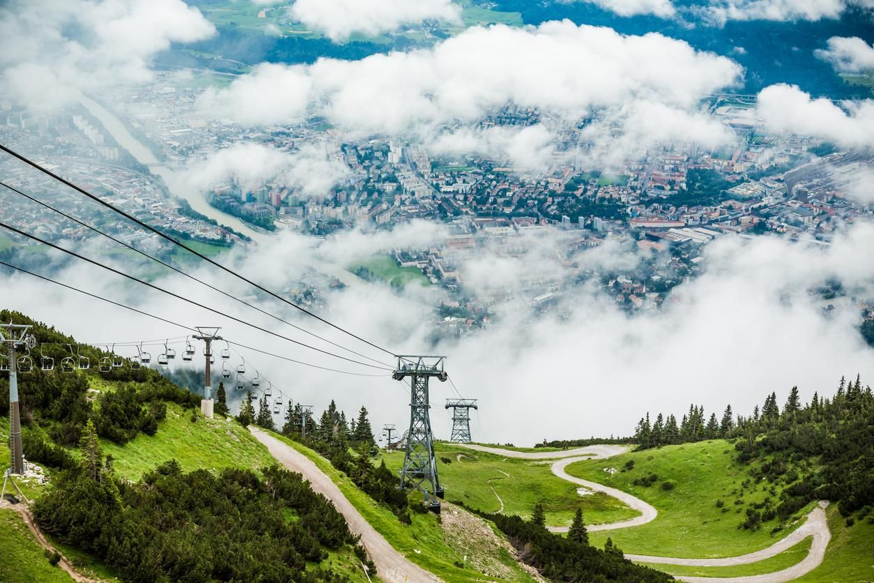 Vistas del teleferico en Seegruben bahn, Innsbruck