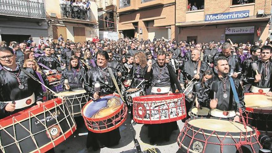 La Semana Santa y la Pascua de l’Alcora protagonizan ‘Plaça Major’