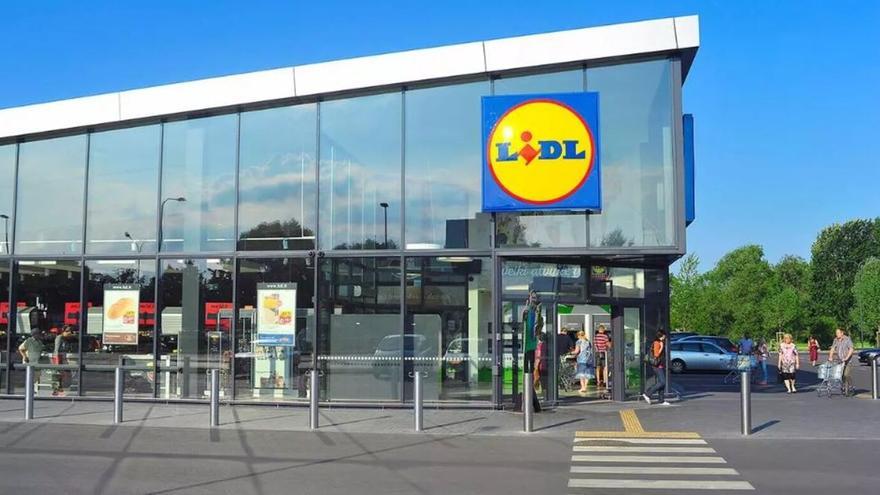 Adiós a las persianas, la tendencia de Lidl que evita que pase la luz y las miradas indiscretas que arrasa por menos de 5 euros