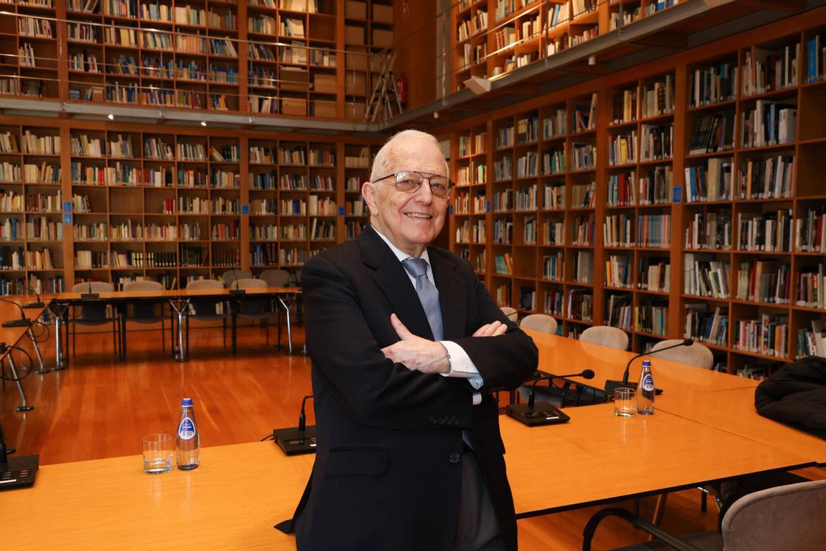 Fransico Diaz-Fierros en el Consello da Cultura Galega, en Santiago.