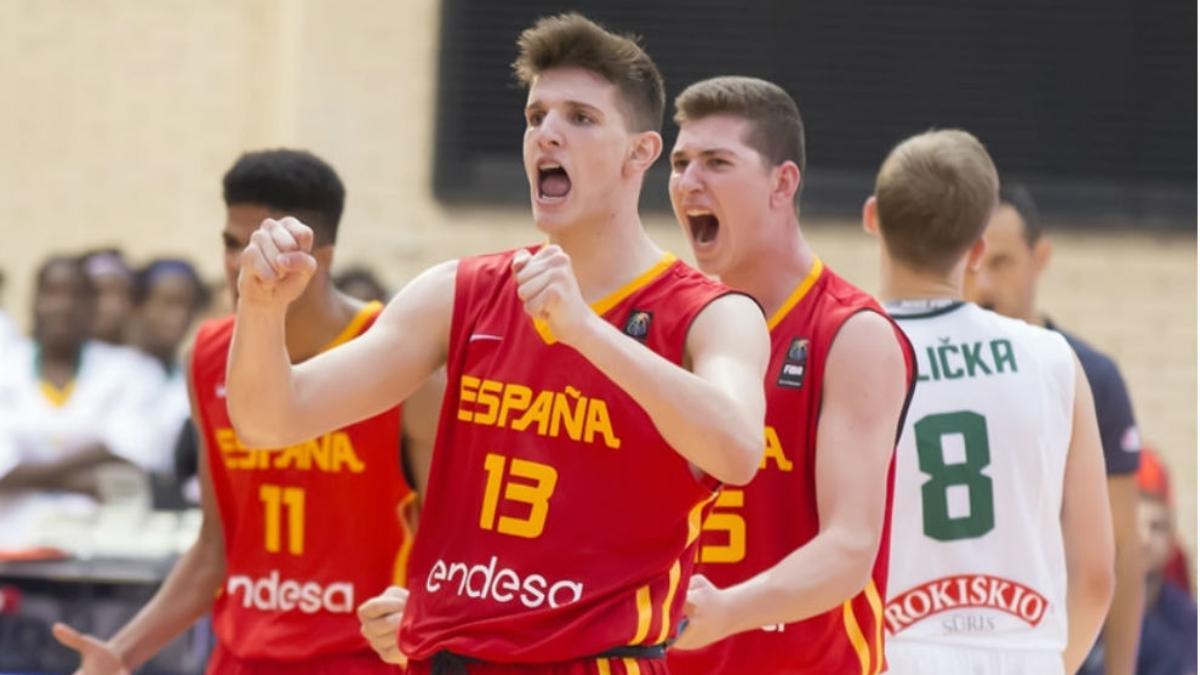 Sergi Martínez, junto a Joel Parra en la selección sub'17