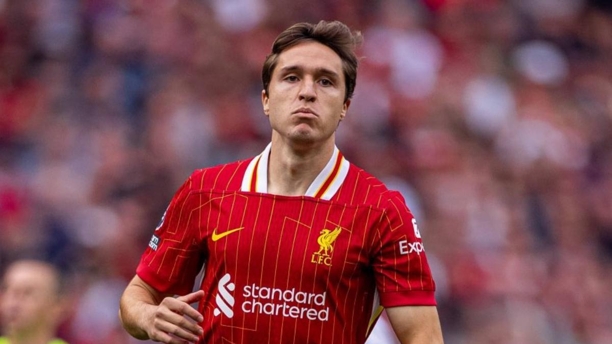 Federico Chiesa no está jugando en el Liverpool de Arne Slot