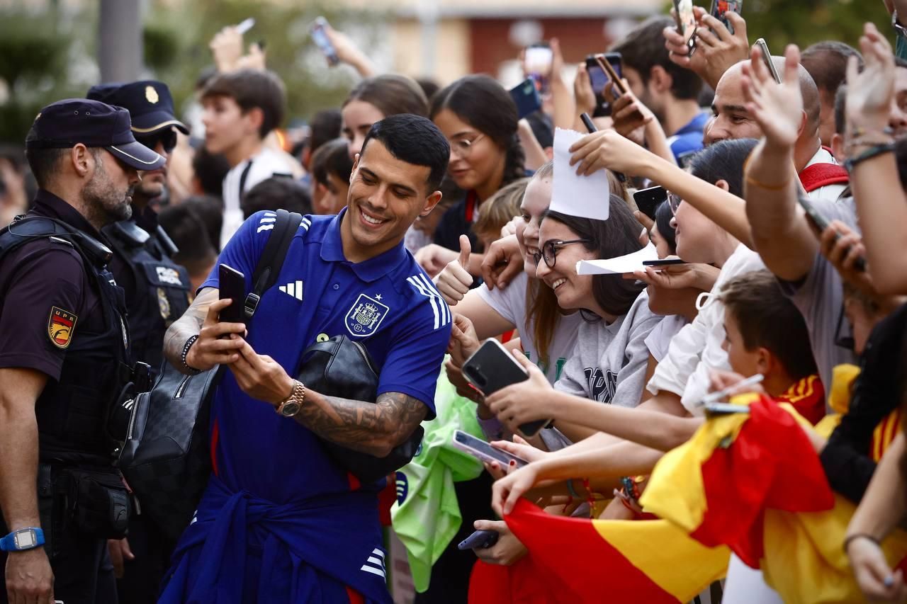 La selección española en Córdoba: la afición se vuelca con los jugadores