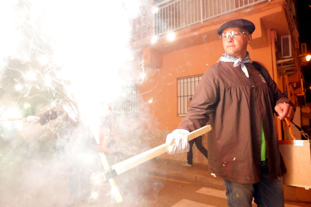 Instante de la Passejà de Sant Onofre celebrada el sábado por la noche en Quart de Poblet.