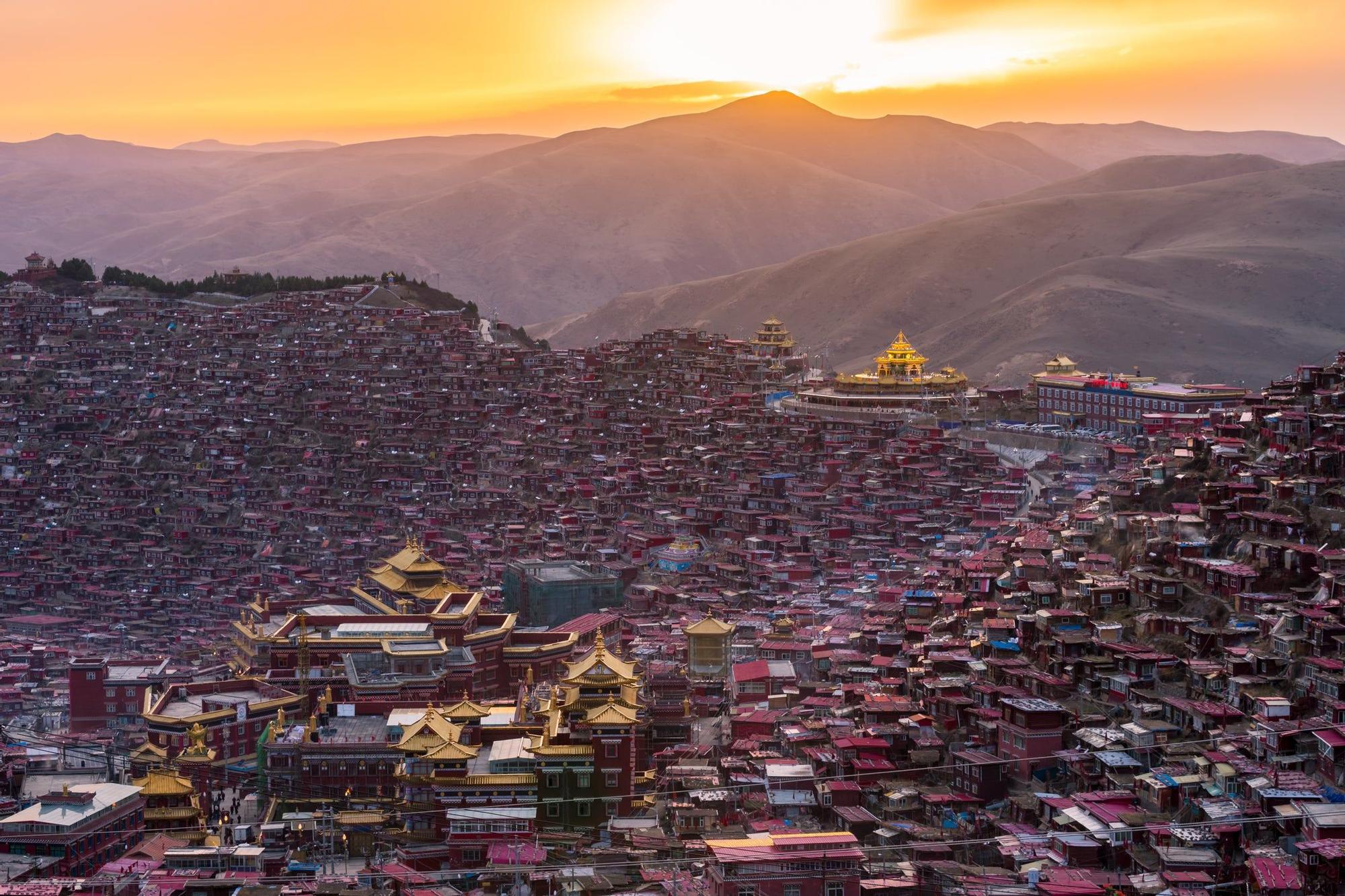 Larung Gar, Sichuan, China