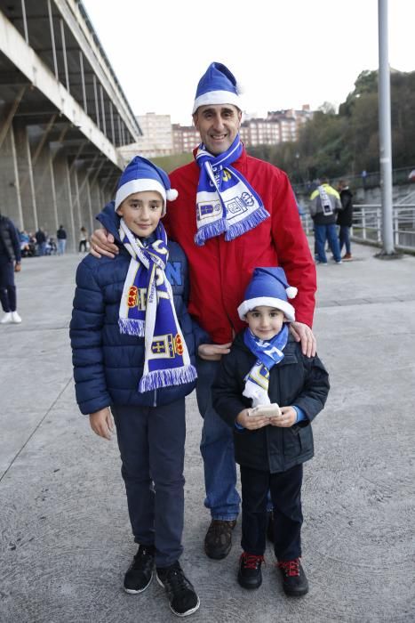 La afición acude a animar al Oviedo ante el Córdoba