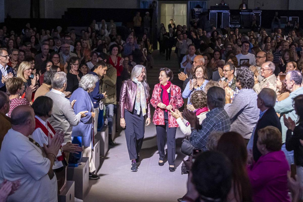 EN IMÁGENES: Las premios "Princesa" María Pagés y Carmen Linares protagonizan la presentación del documental sobre flamenco en La Vega EN IMÁGENES: Las premios "Princesa" María Pagés y Carmen Linares protagonizan la presentación del documental sobre flamenco en La Vega
