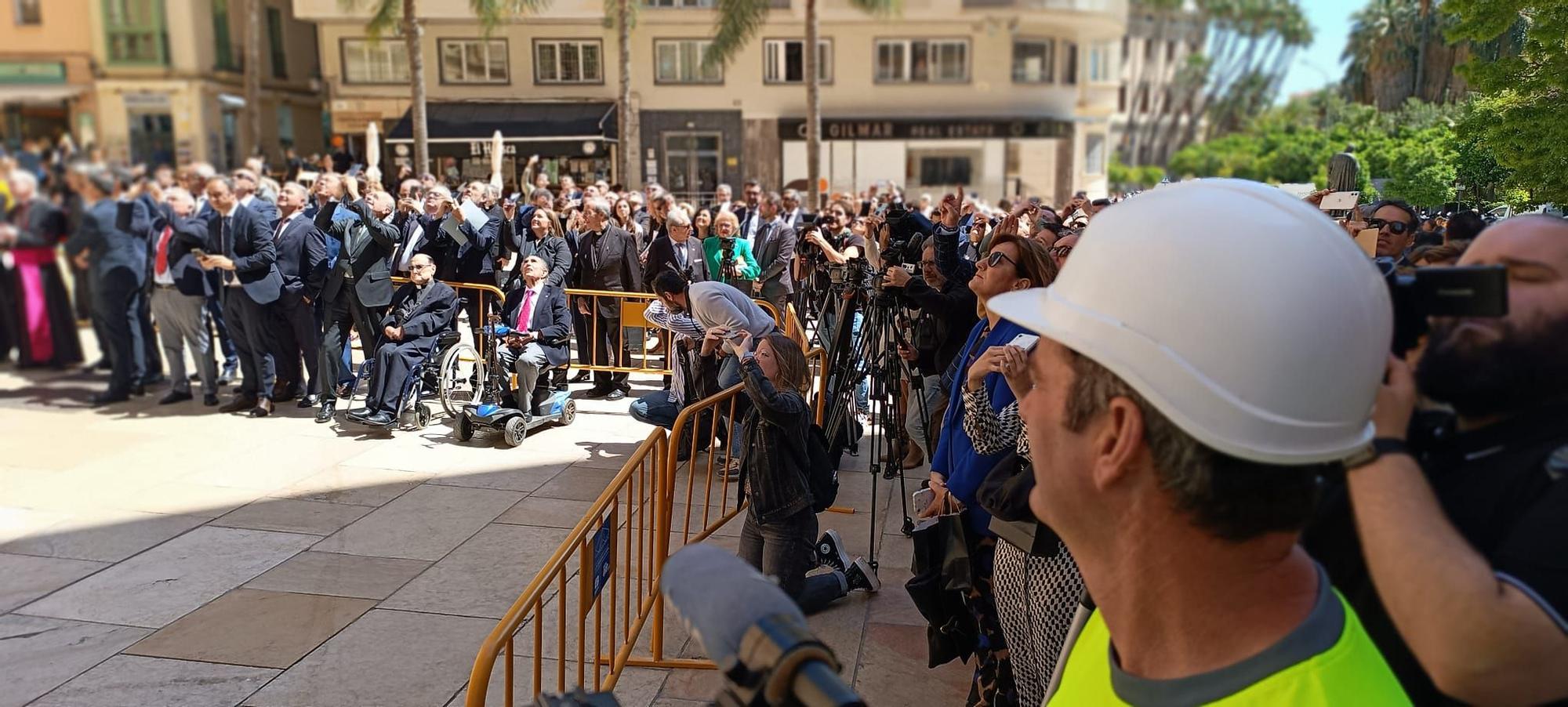 Inicio de las obras del tejado a dos aguas de la Catedral de Málaga.