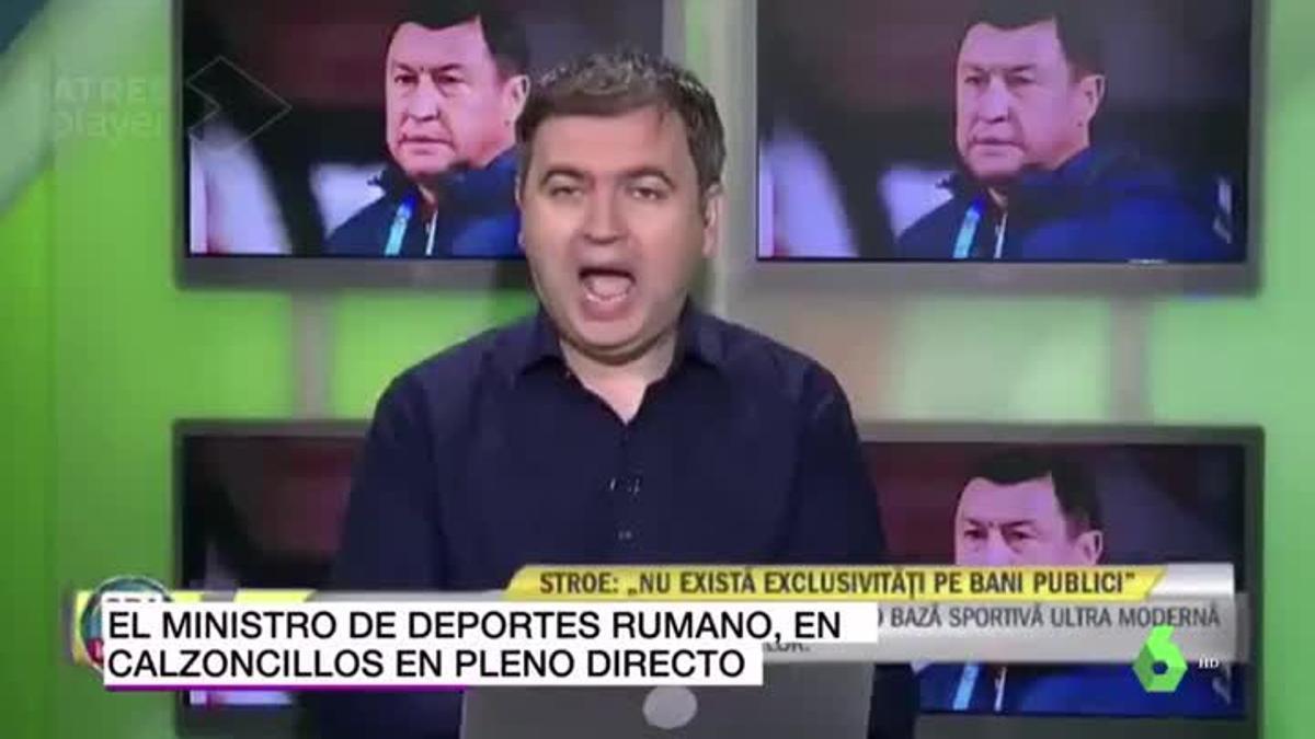 El ministro rumano de deportes la lía en directo mostrando su ropa interior