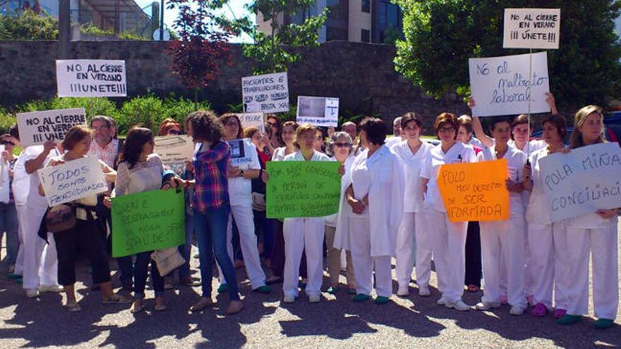 Imagen de la movilización de los trabajadores del Nicolás Peña // FARO