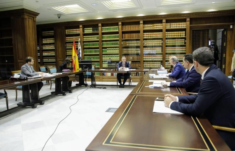 Reunión de Victor Torres presidente del gobierno de Canarias con el grupo político del PP   | 14/05/2020 | Fotógrafo: Delia Padrón