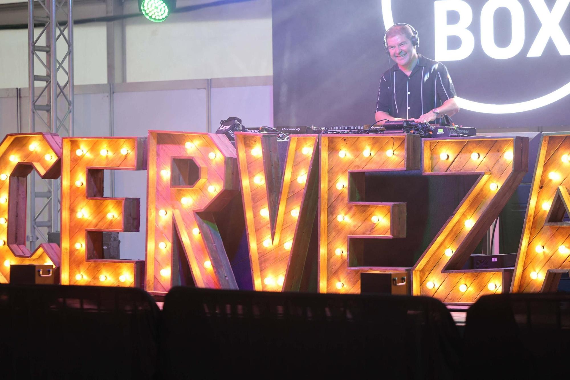 Mira todas las fotos de la Feria de la Cerveza en Ibiza