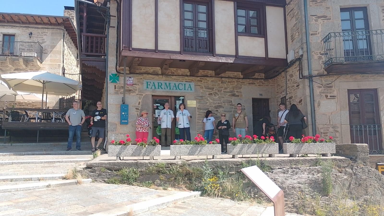 Zamora "se paraliza" para pedir que el tren vuelva a parar en Sanabria