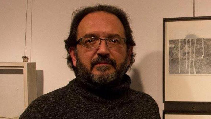 El artista y poeta Antonio Gómez Ribelles.