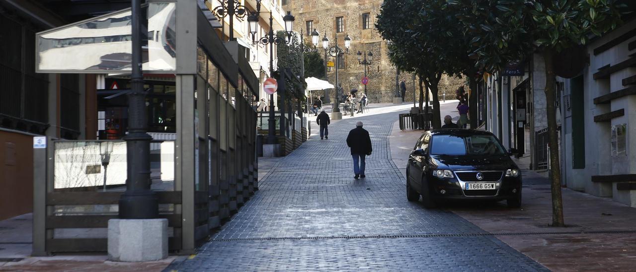 Así fue el primer día de cierre perimetral en Oviedo