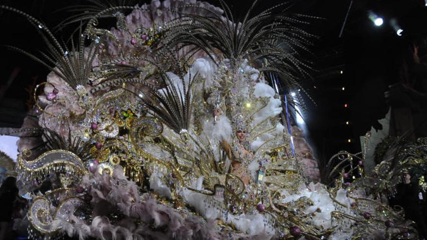 Priscila Medina, última reina del Carnaval de Santa Cruz.