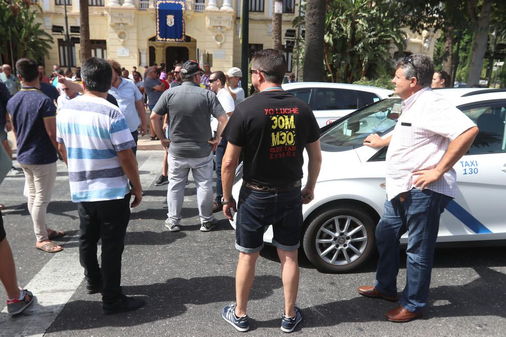 Manifestación de taxistas contra Cabify