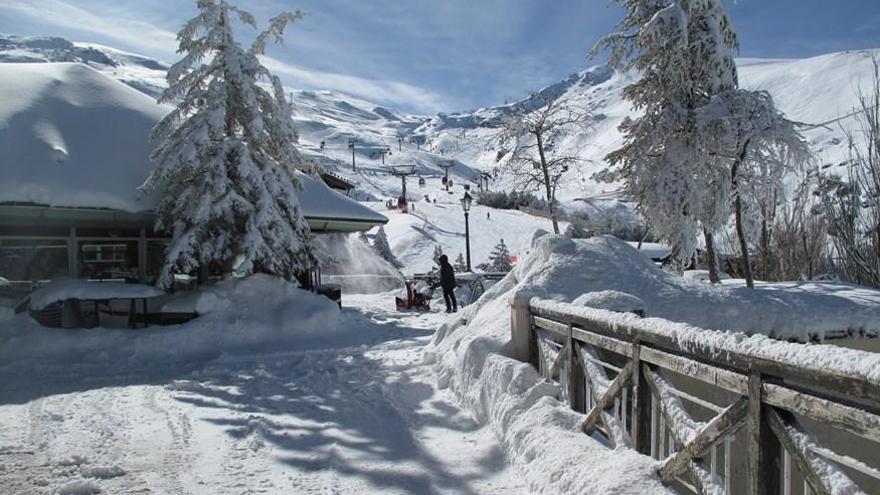 Imagen espectacular de Sierra Nevada tras las últimos temporales.