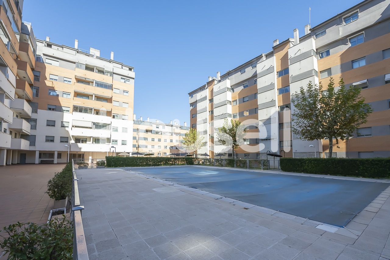 Viviendas con piscina en venta en Madrid.