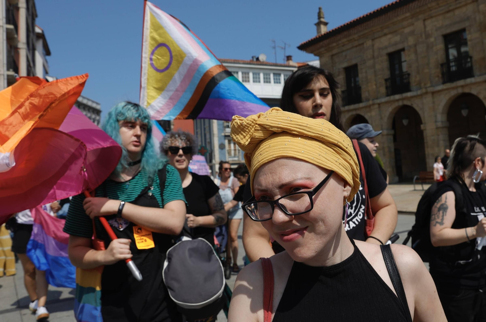 EN IMÁGENES: la Marcha del Orgullo LGTB por Avilés