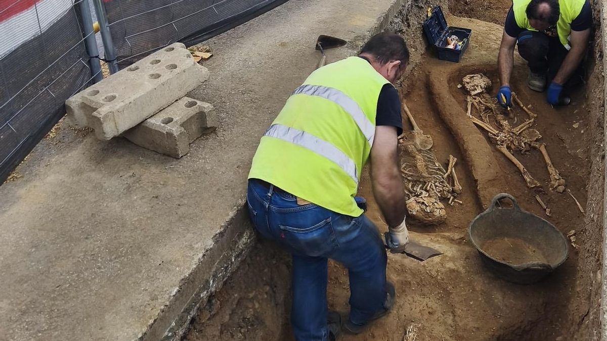 Trabajos arqueológicos en el antiguo cermenterio de Sabadell