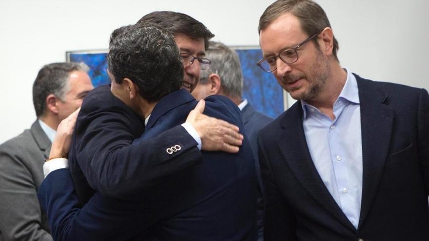 Abrazo de Marín y Moreno, en presencia de Maroto