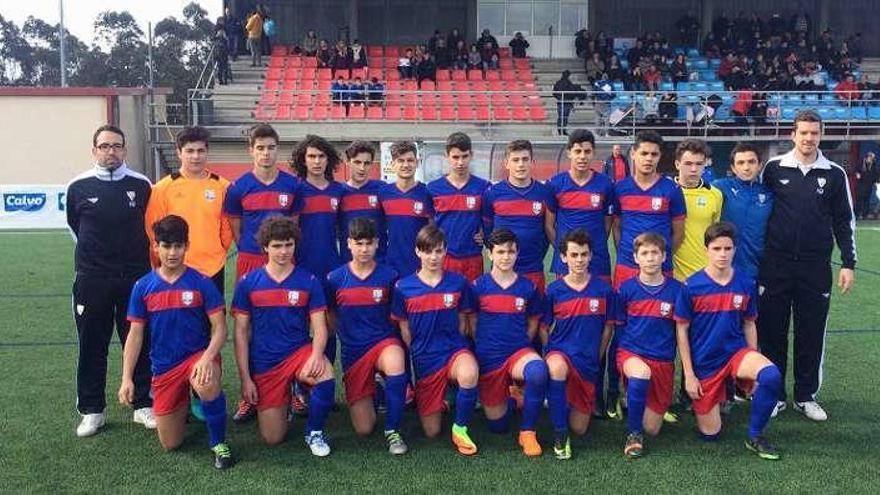 Los componentes de la selección ourensana sub-15. // FdV