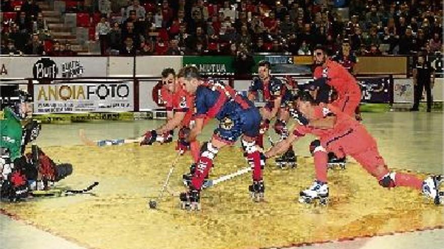 L&#039;Igualada posa contra les cordes un Barça que es manté líder invicte