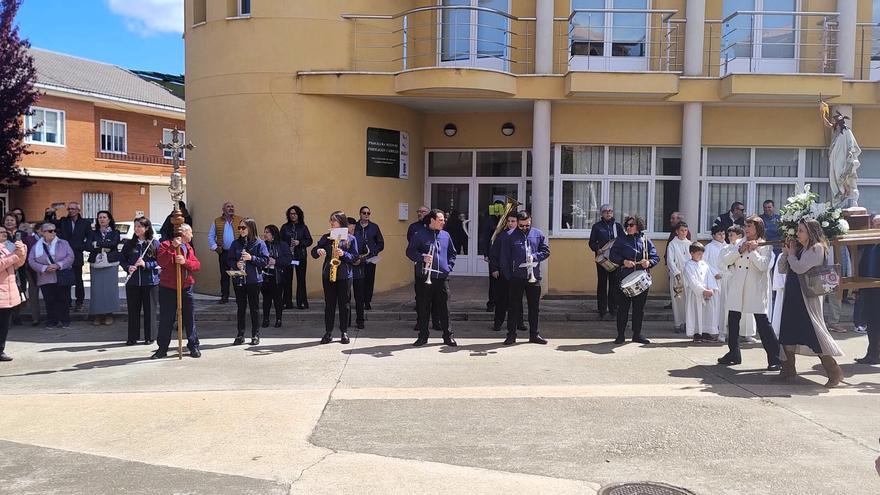 San Cristóbal de Entreviñas y su Procesión del Resucitado