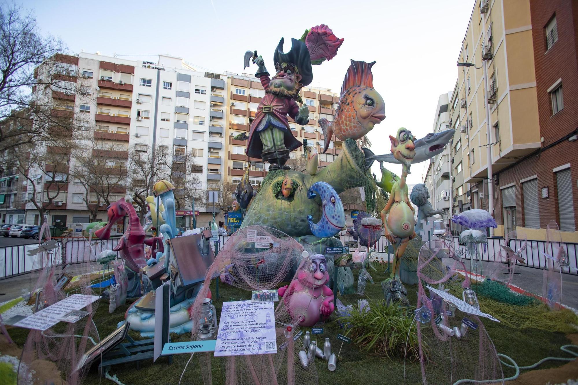 Así son las Fallas de las 19 comisiones de Xàtiva