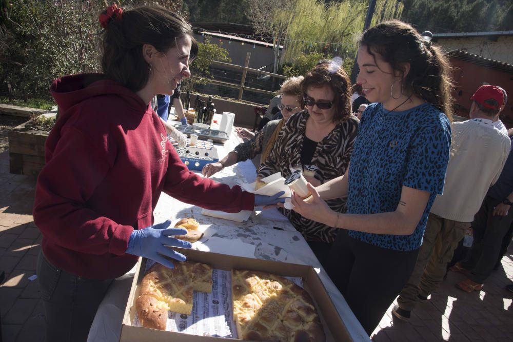 Les imatges de la calçotada popular del Regió 7