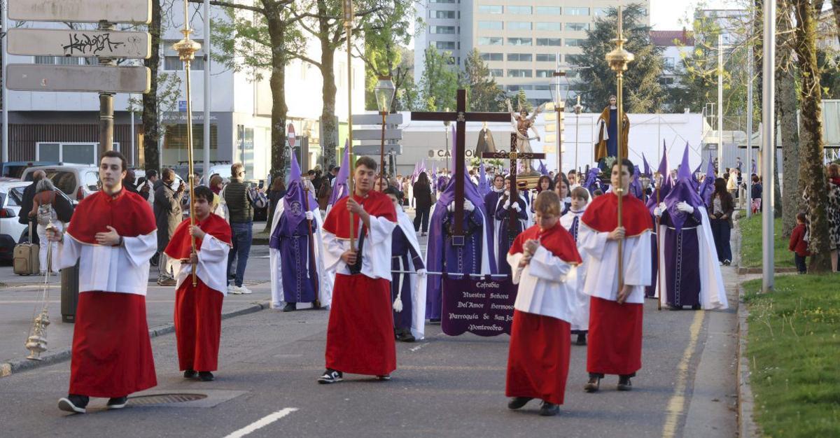 Emotivo Encuentro en A Ferrería para cerrar la Semana Santa | GUSTAVO SANTOS