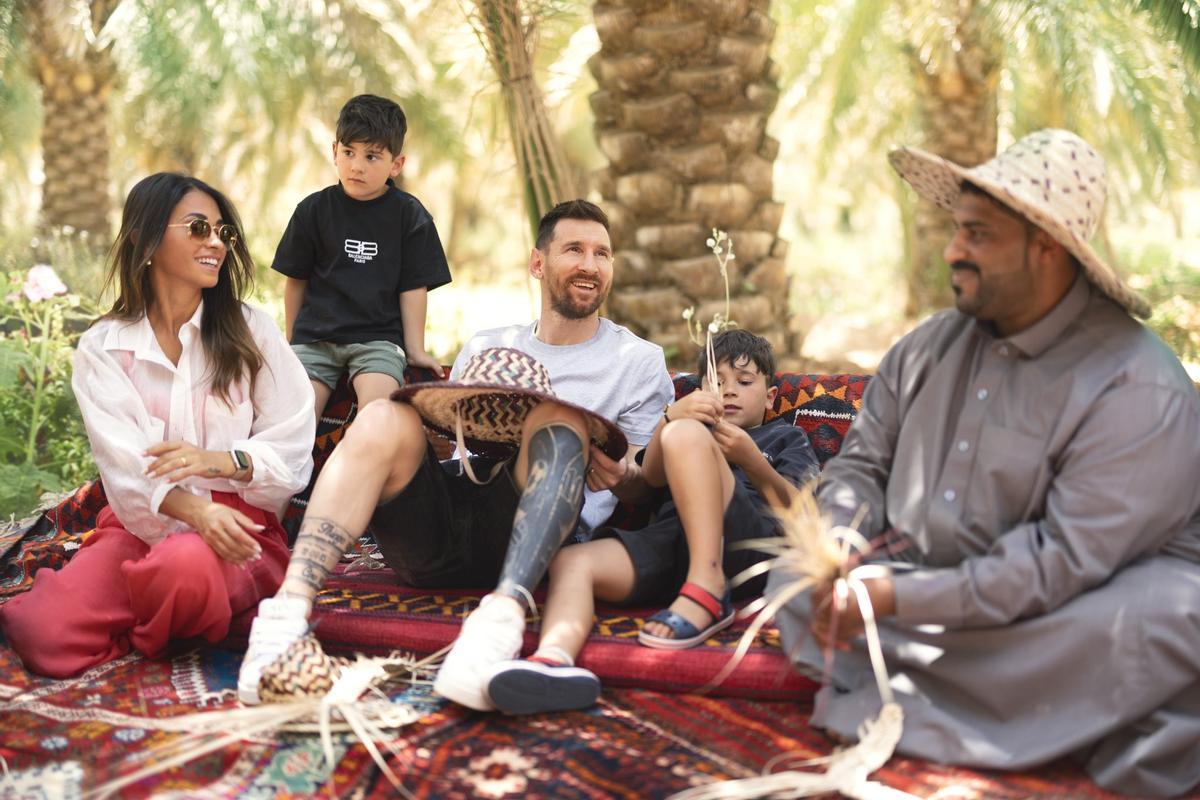 Leo Messi y familia, en Arabia Saudí.