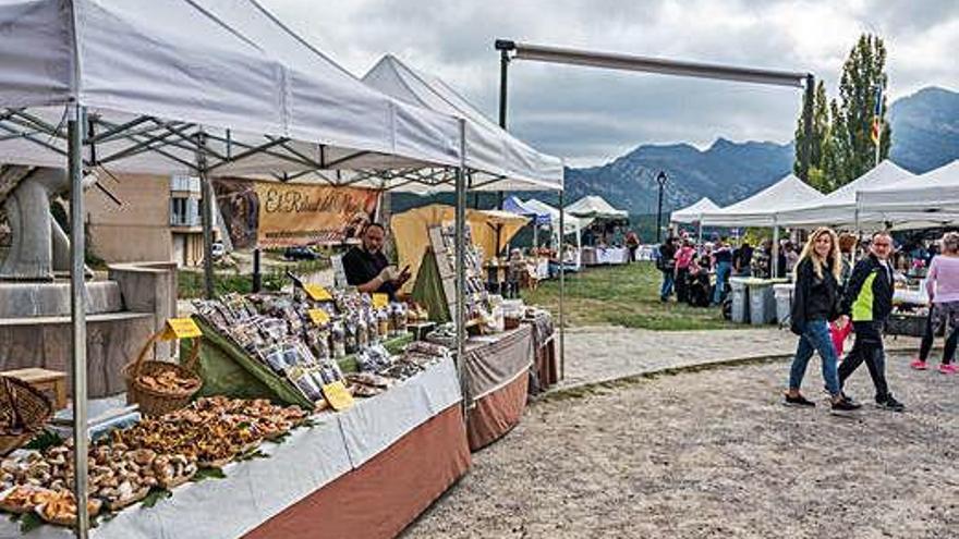 El tastet comparteix el protagonisme amb el bolet a la 25a fira de Vilada