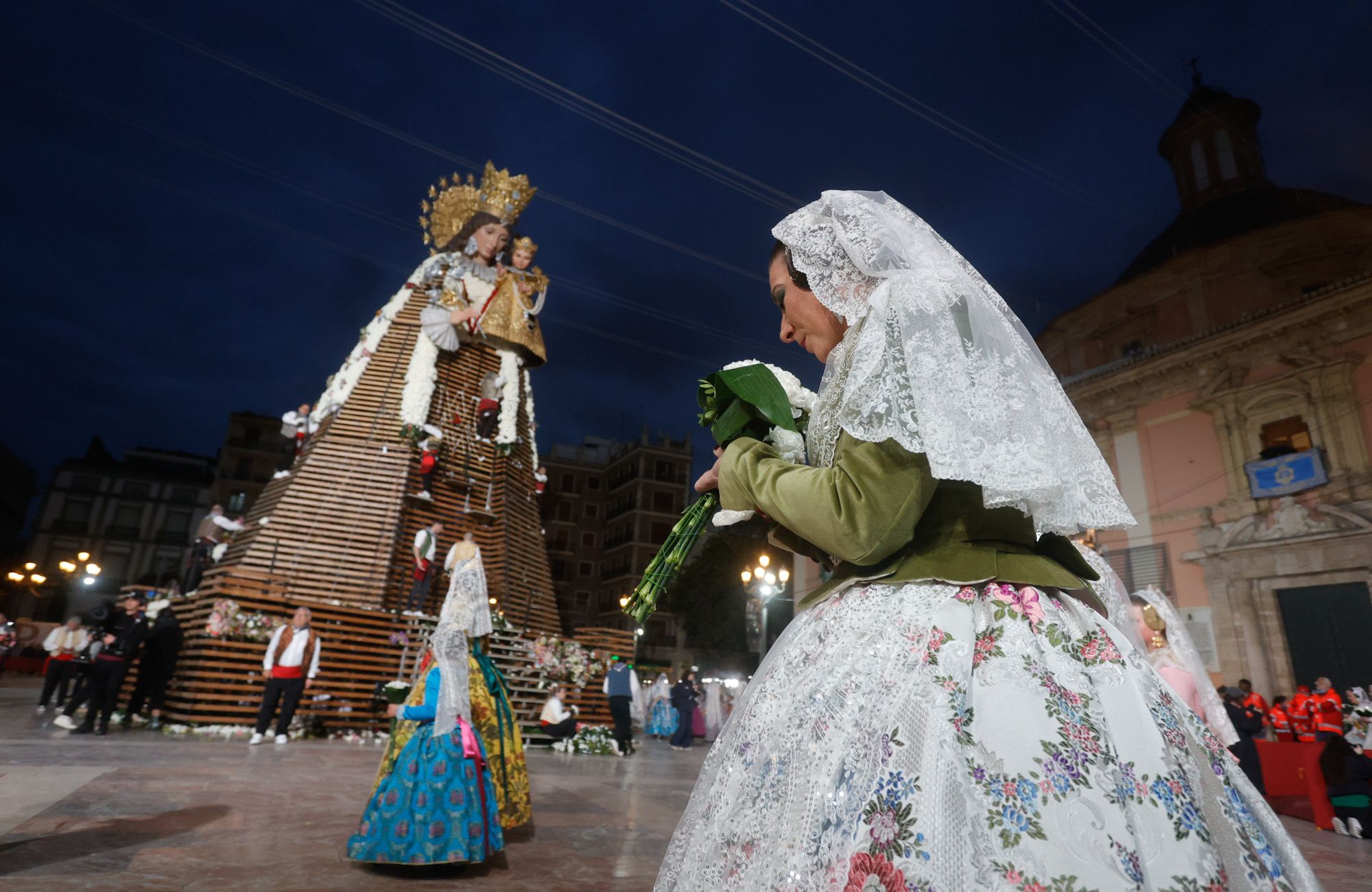 Todas las fotos de la Ofrenda del 17 de marzo por la calle San Vicente de 19:00 a 20:00 horas