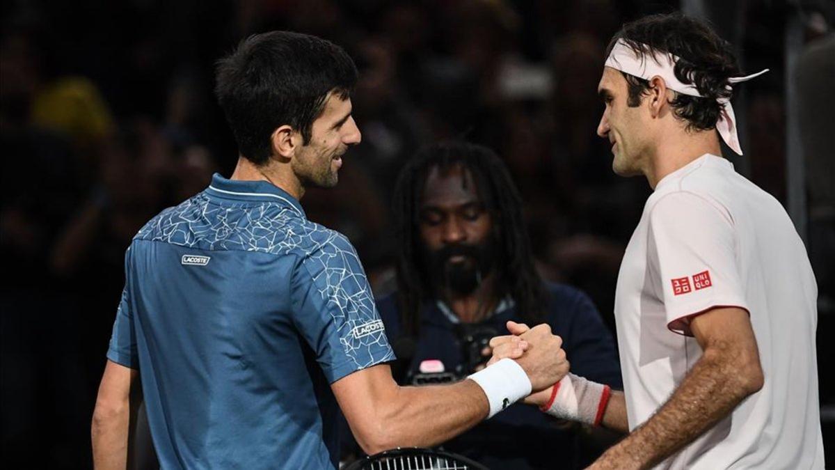 Djokovic y Federer parten como favoritos en Londres