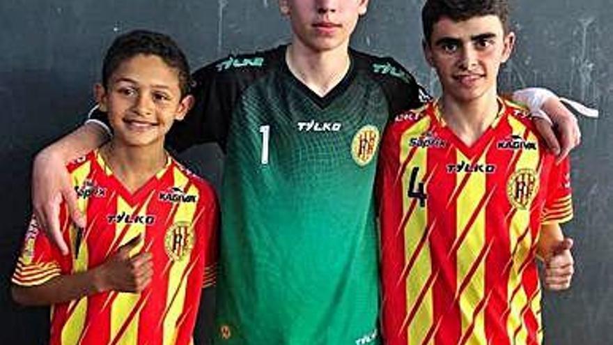 Tres sallentins, amb seleccions catalanes de fubol sala de base