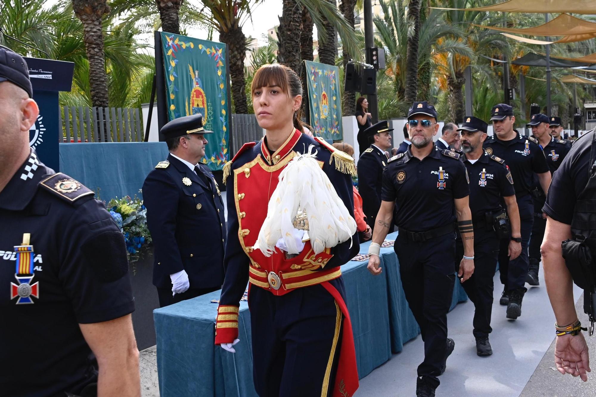 Así ha sido el acto del patrón de la Policía Local de Elche