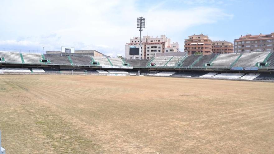 Cortan la luz en el estadio Castalia