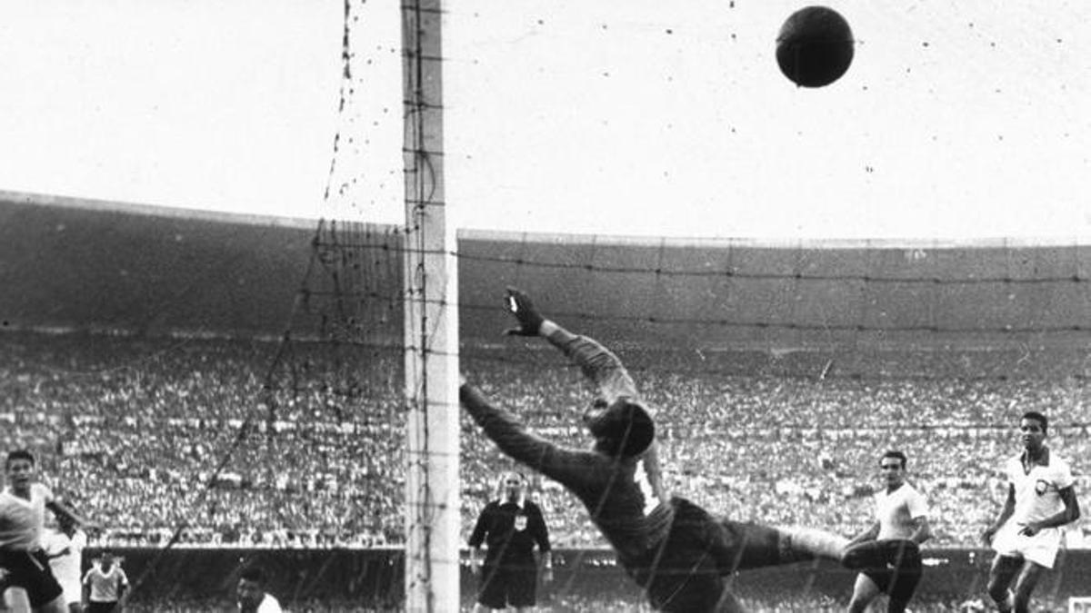 El gol de Ghiggia en el partido decisivo de Brasil-Uruguay en el Mundial 1950.