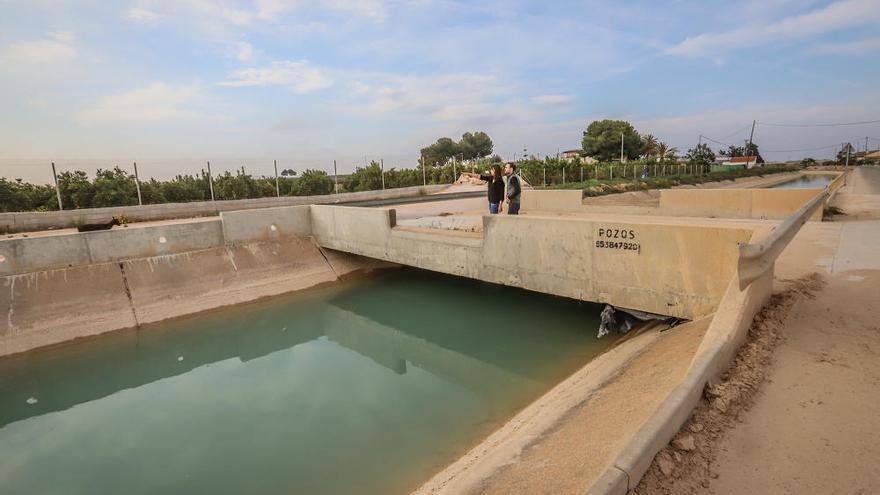 Cinco millones cuesta acabar con las inundaciones que genera un puente de la CHS en tres barrios