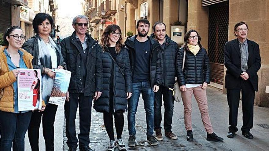 Promotors de la Setmana del Comerç de Manresa, ahir al Born