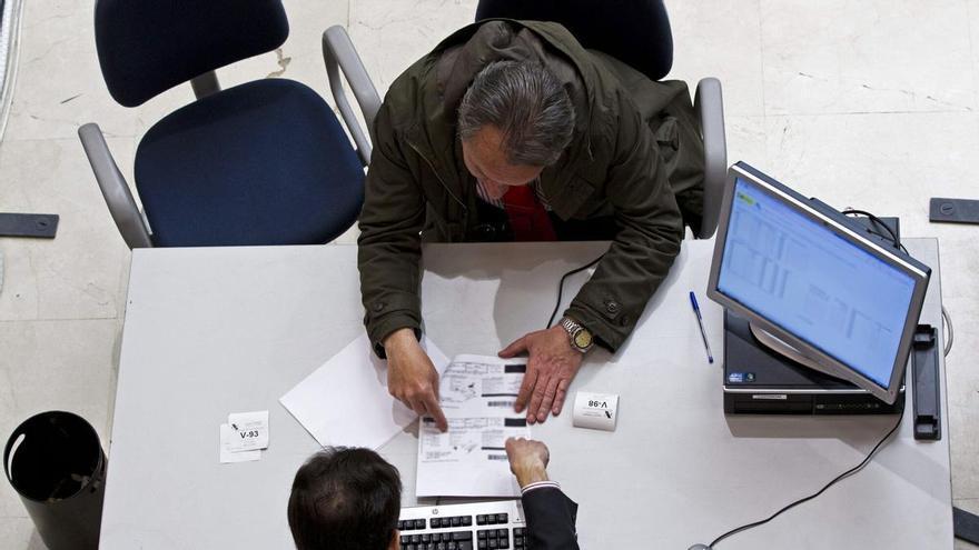 El impuesto que grava a las grandes fortunas bate récords de recaudación: Galicia tiene más ricos y acumulan más patrimonio