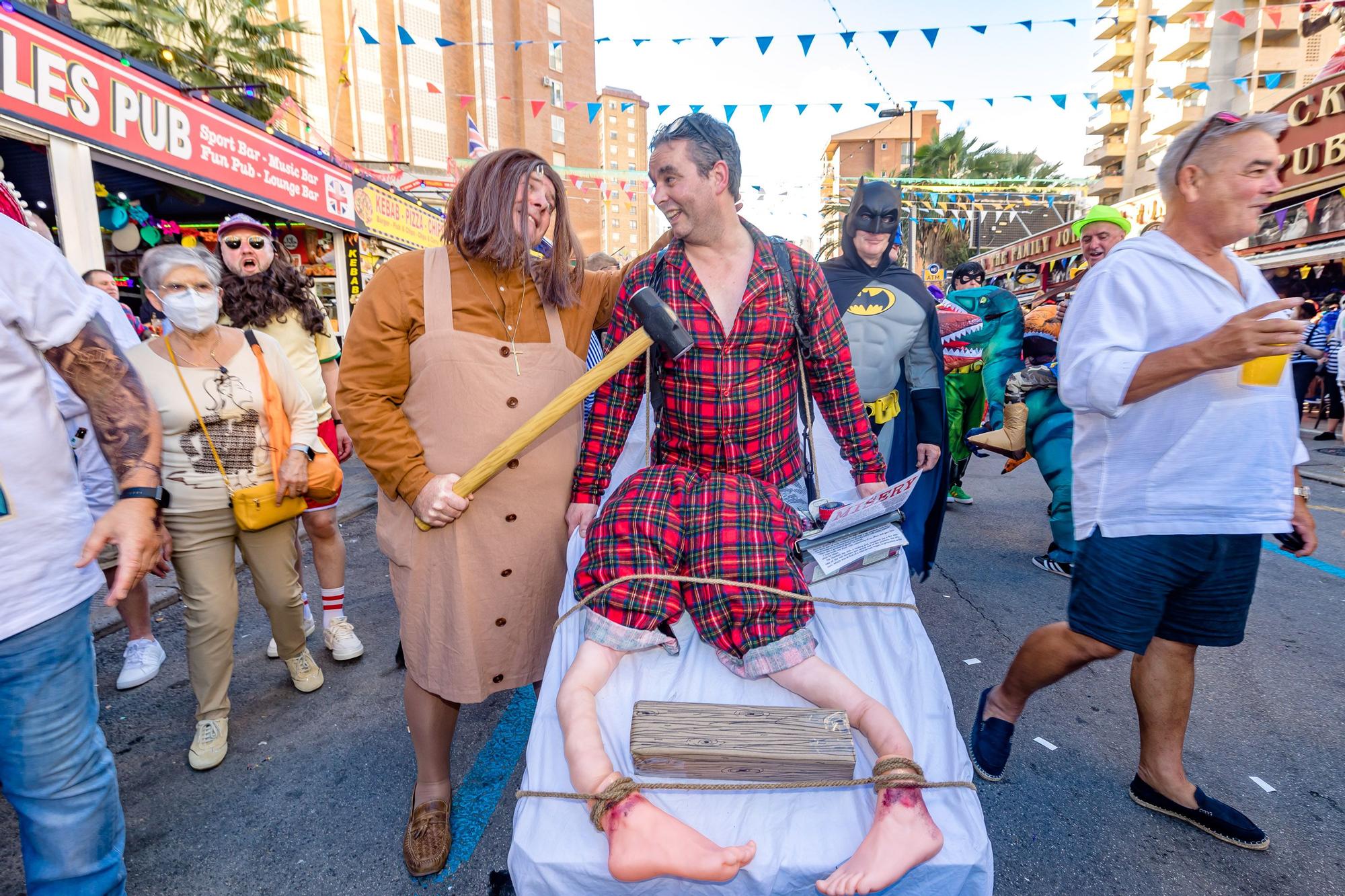 La "Fancy Dress" llena de disfraces Benidorm