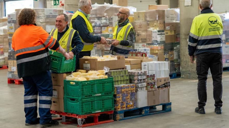 Alimerka pone en marcha su campaña navideña junto a 52 entidades |