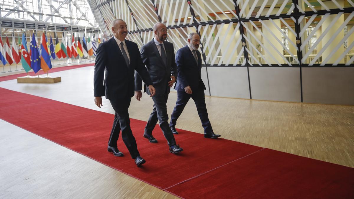Azebaijan, Amernia leaders in Brussels for Nagorno-Karabakh talks