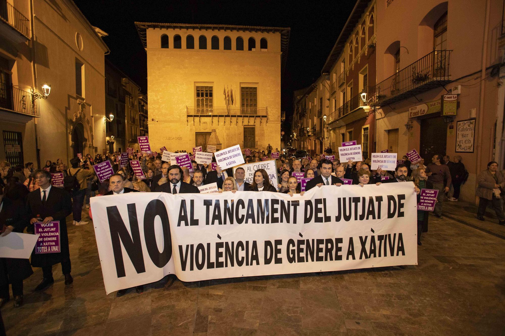 Xàtiva se une para reivindicar la permanencia del juzgado de violencia de género