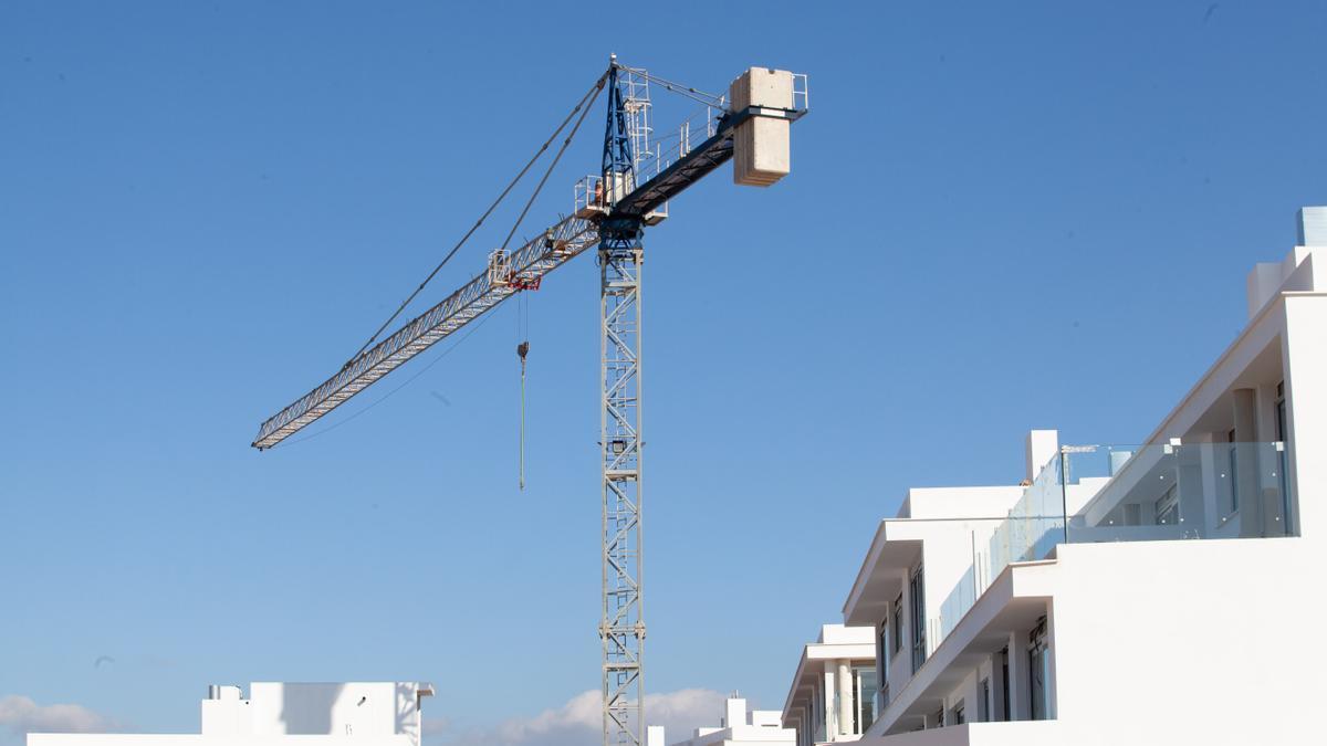 Imagen de archivo de unas obras en Ibiza.