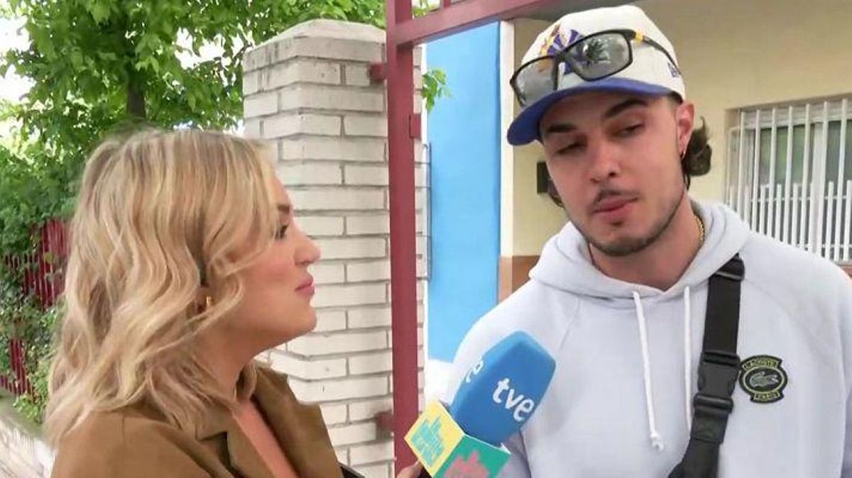 Carlo Costanzia en La familia de la tele.