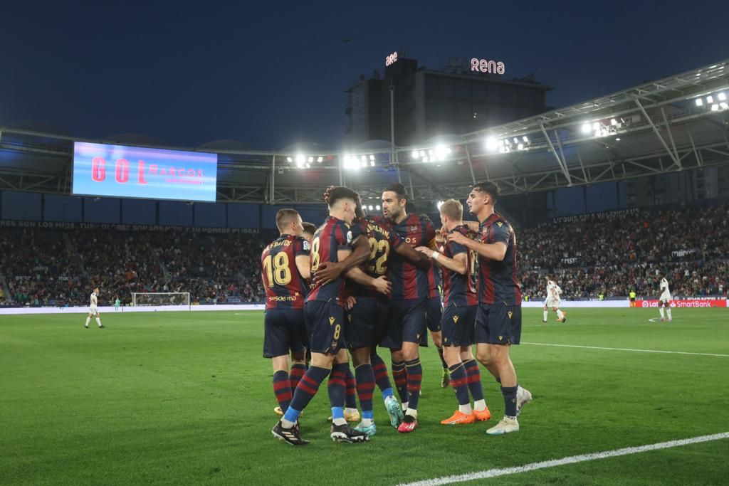 Todas las fotos del Levante UD - Albacete